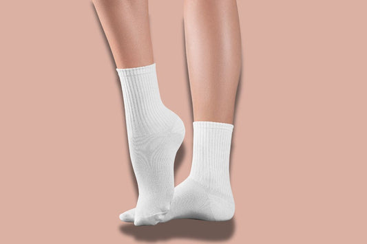 breathable socks for sweaty feet