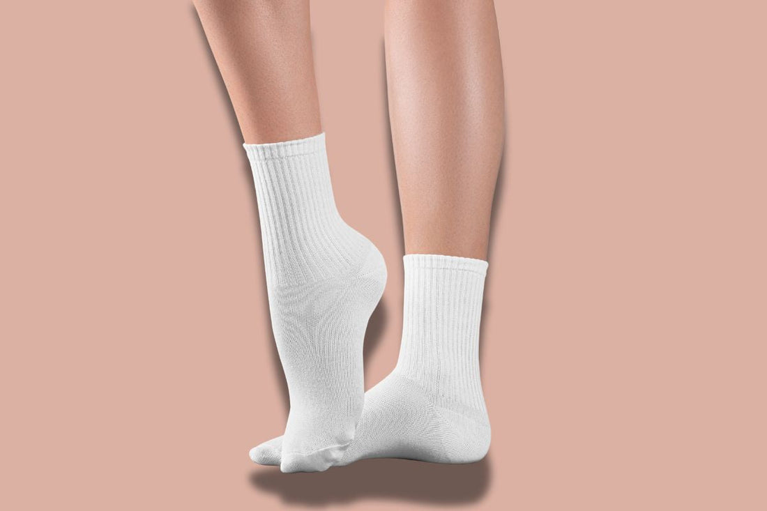 breathable socks for sweaty feet